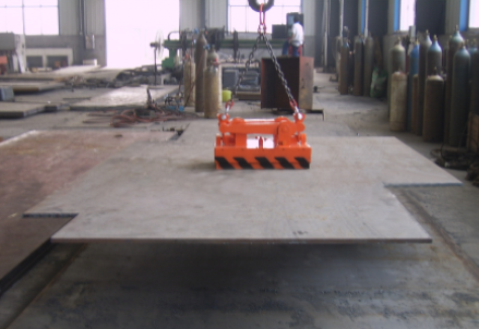 永磁起重器是激光切割機(jī)的好助手